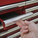 Coffre à outils 8 tiroirs avec coulisses à roulement à billes finition rouge