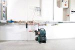 Surpresseur domestique inox 1300 W débit 4500 l/h hauteur 48 m réservoir 24 L aspiration 8 m