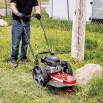 Tondeuse à fil thermique 160 cc 55,9 cm avec grandes roues